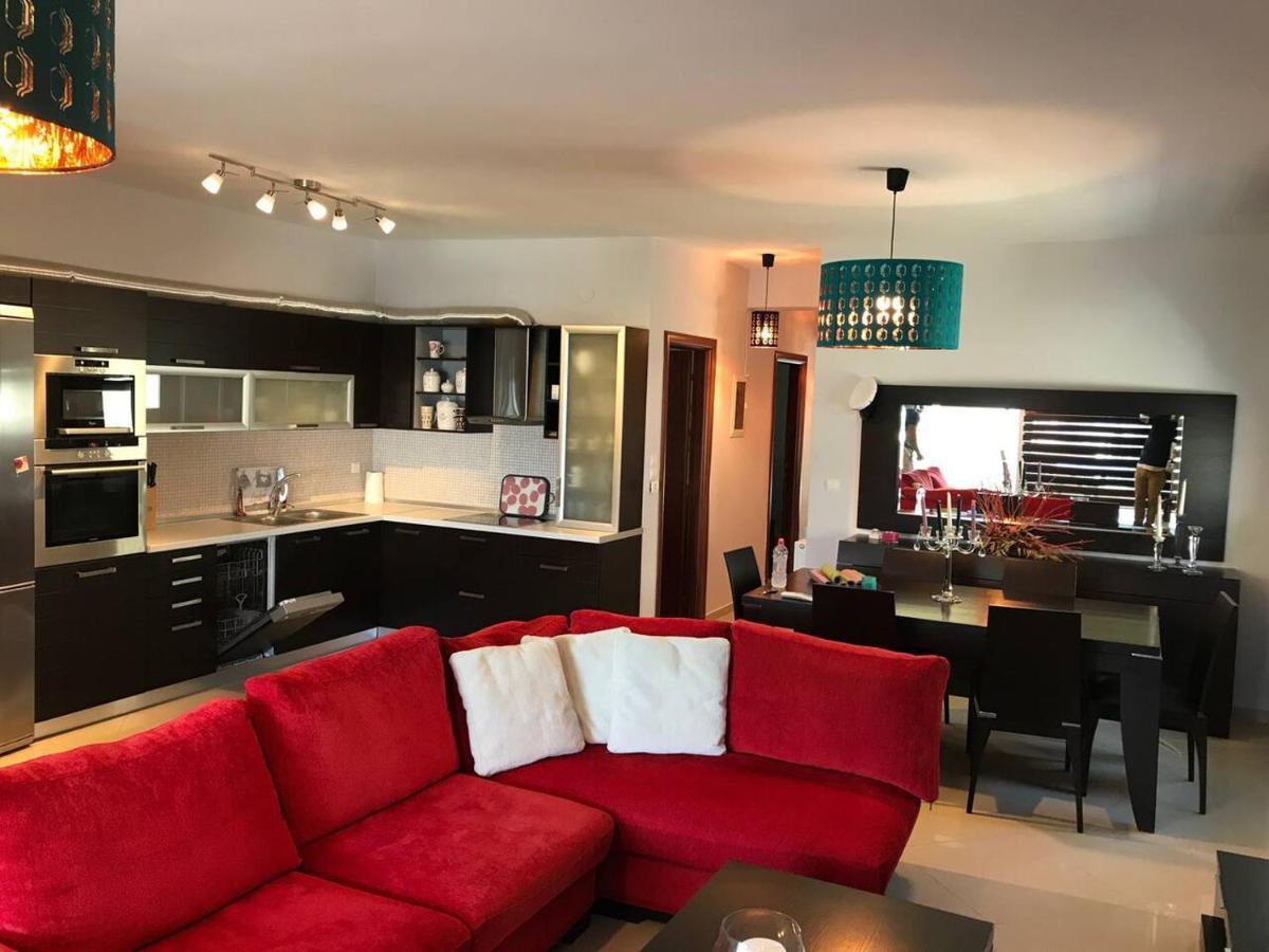 Peramos Luxury Apartment Néa Péramos Екстериор снимка