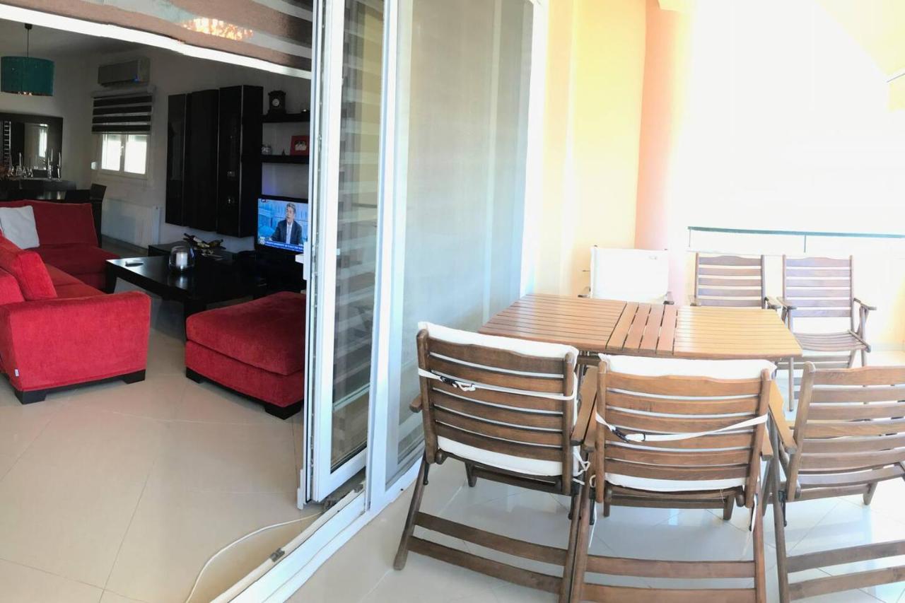 Peramos Luxury Apartment Néa Péramos Екстериор снимка