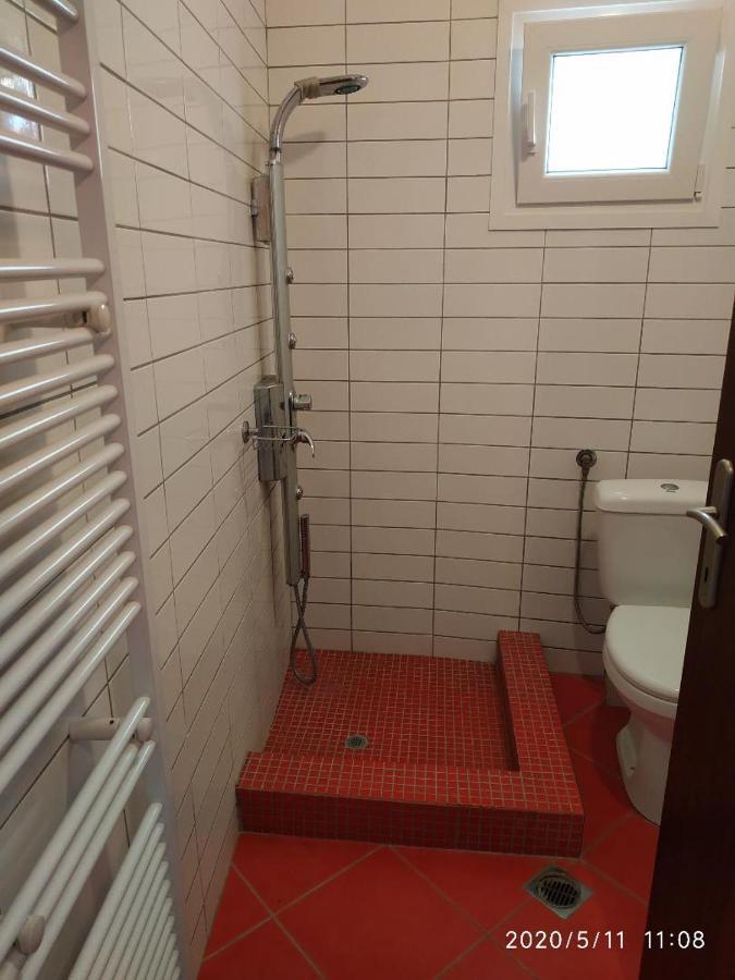 Peramos Luxury Apartment Néa Péramos Екстериор снимка