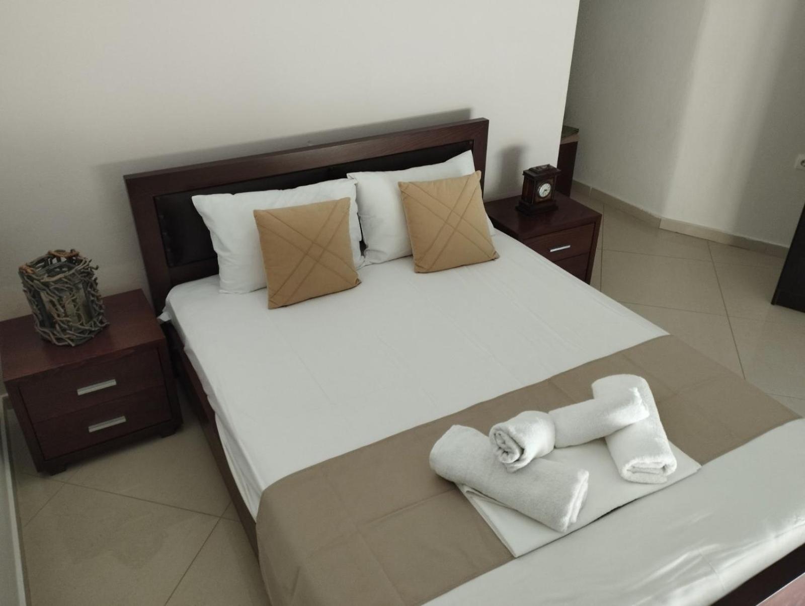 Peramos Luxury Apartment Néa Péramos Екстериор снимка